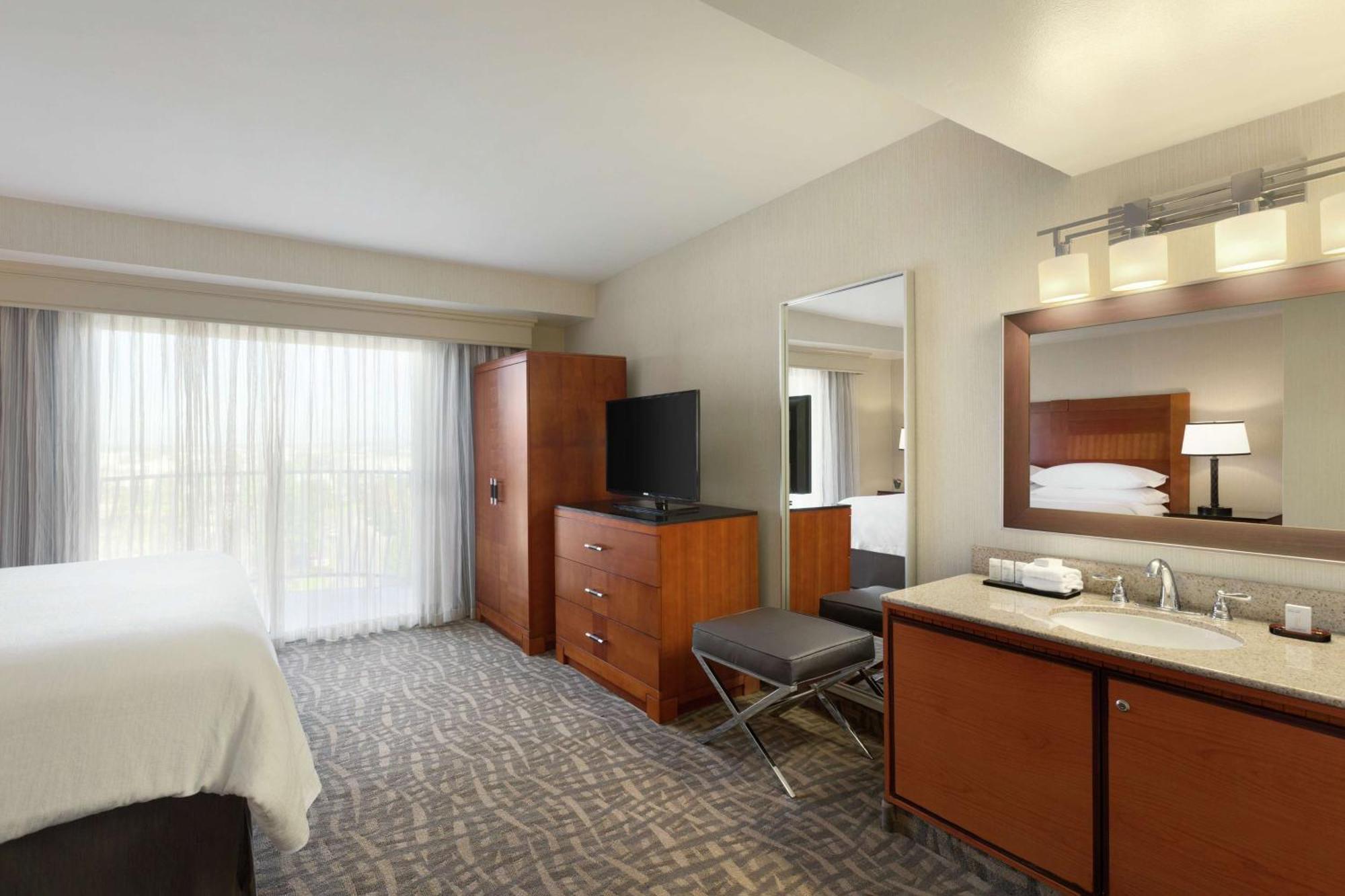 Embassy Suites By Hilton Santa Ana Orange County Airport Bagian luar foto