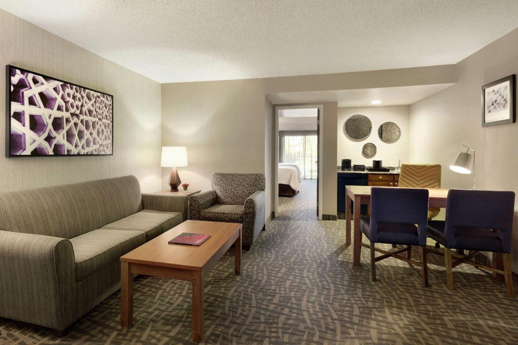 Embassy Suites By Hilton Santa Ana Orange County Airport Bagian luar foto