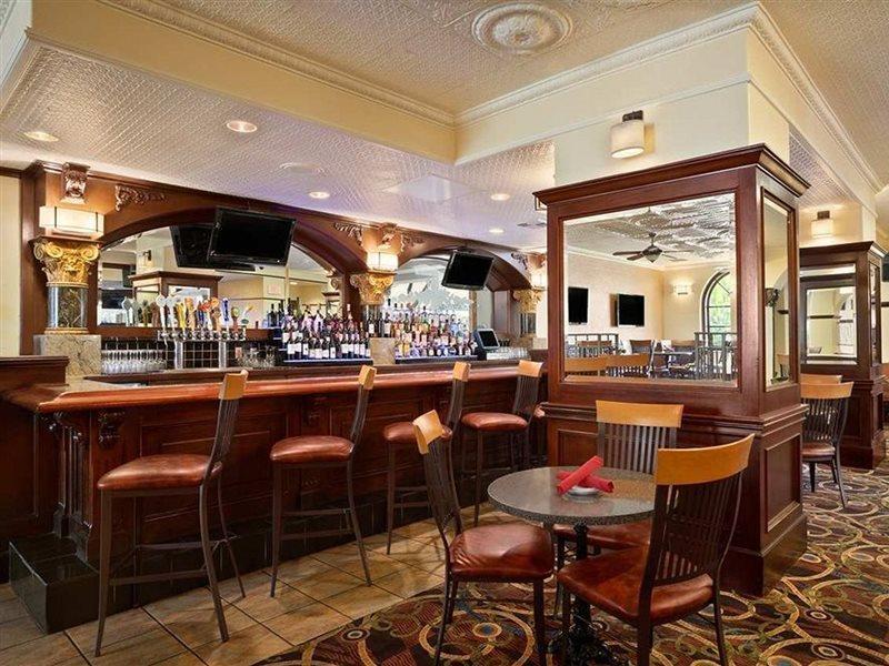 Embassy Suites By Hilton Santa Ana Orange County Airport Bagian luar foto