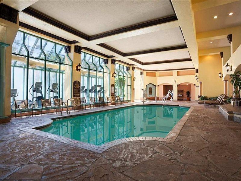 Embassy Suites By Hilton Santa Ana Orange County Airport Bagian luar foto